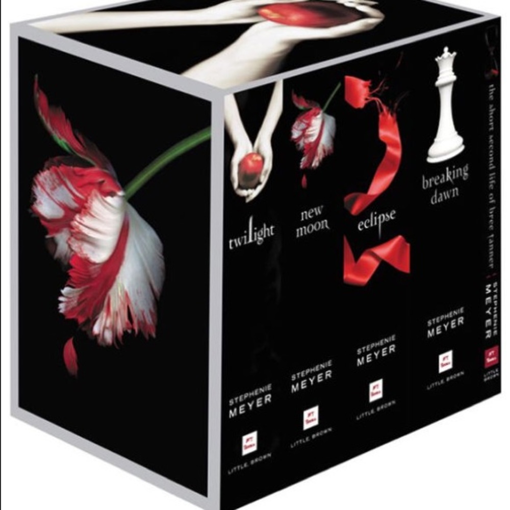 Twilight Saga Book Collection